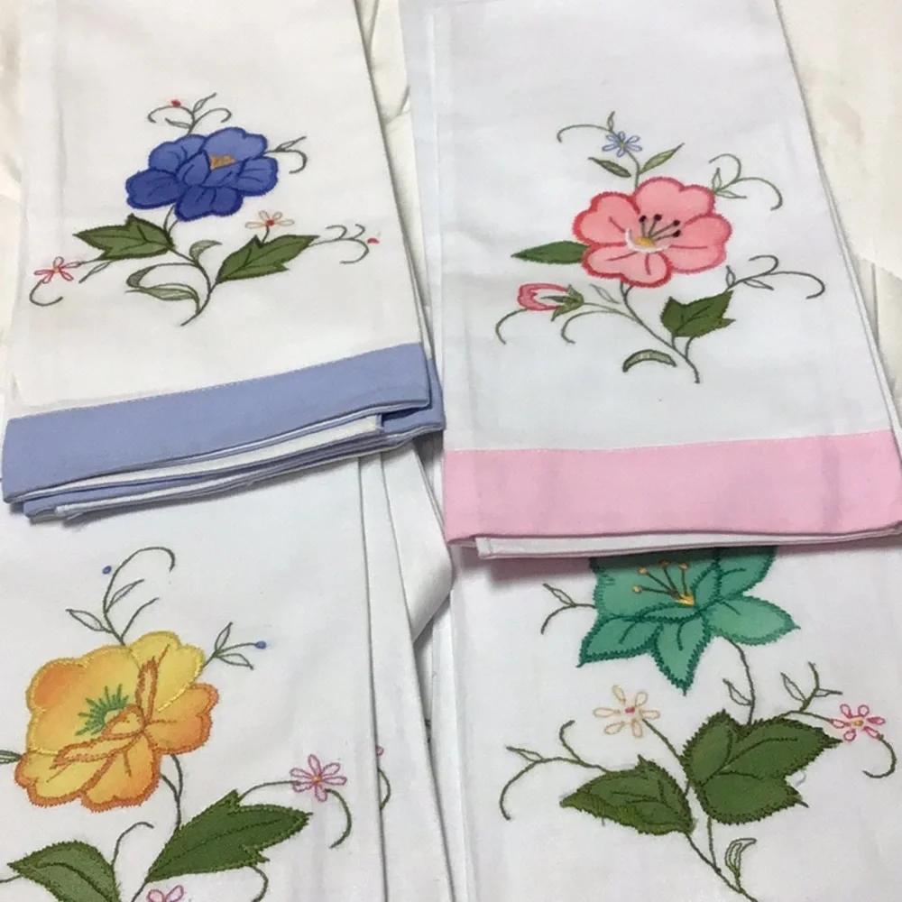 Floral Embroidered Hand Towels Vintage